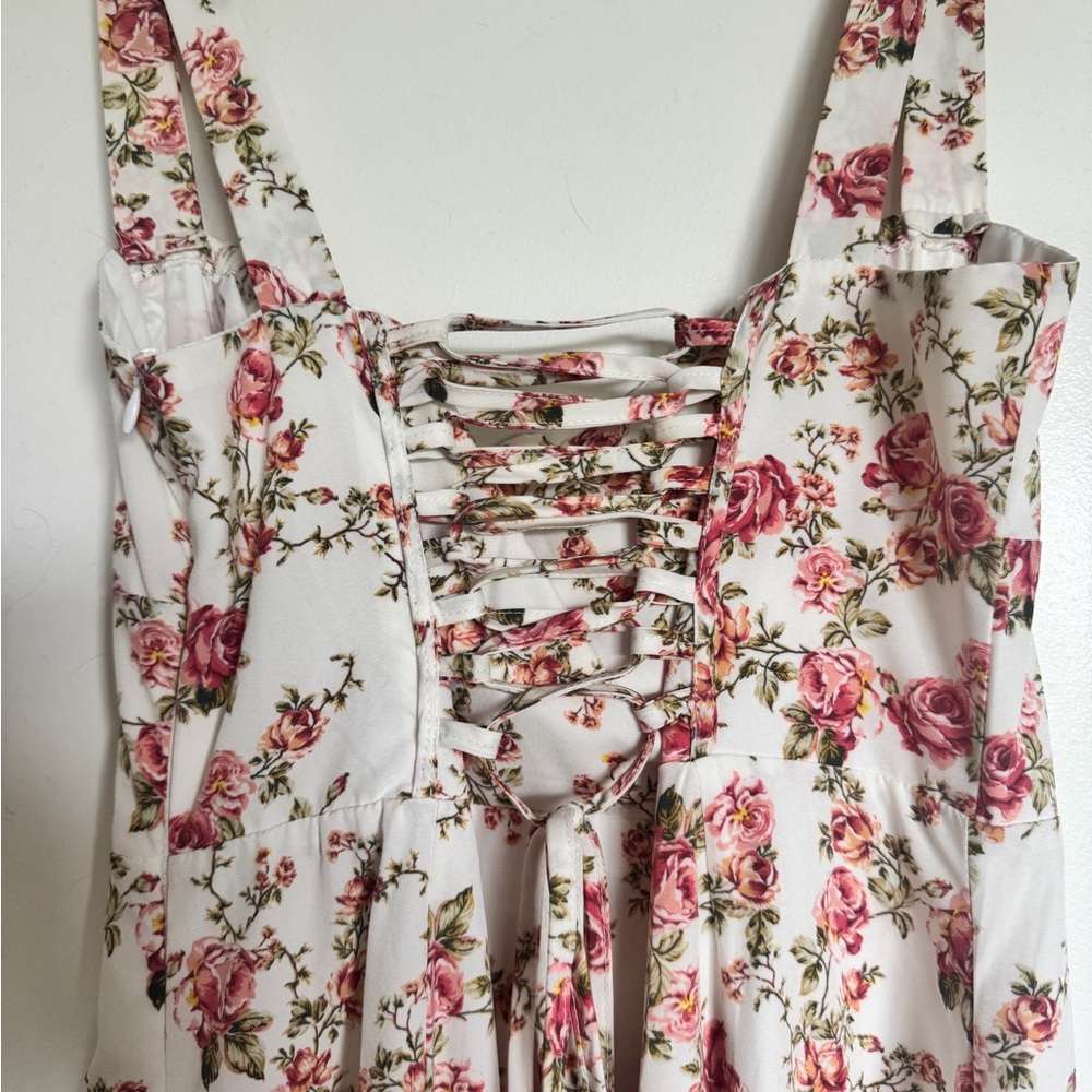 Commense Rosebud Print Dress (L runs small) - Picture 5 of 6